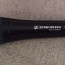 Sennheiser e935 Cardioid Handheld Dynamic Vocal Microphone