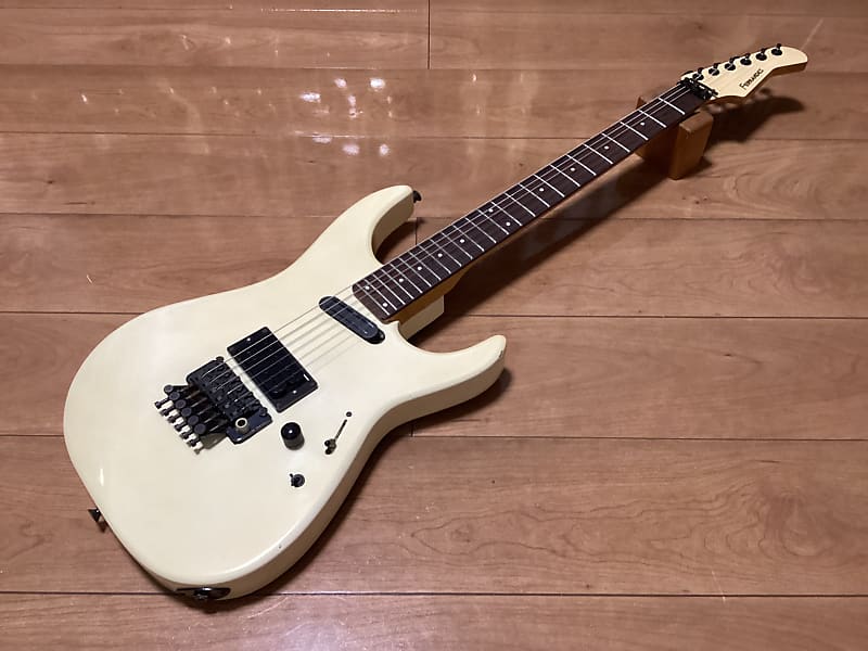 Fernandes FR-65 Revolver charvel jackson DK style san