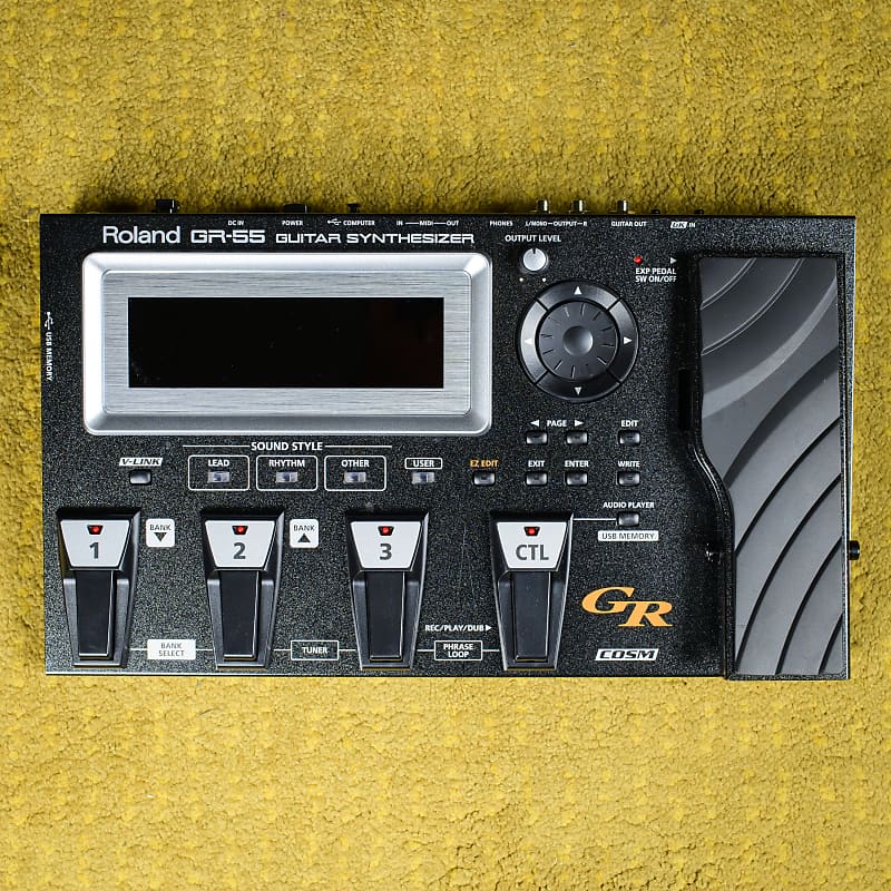 Roland GR-55 Guitar Synthesizer | Reverb Canada