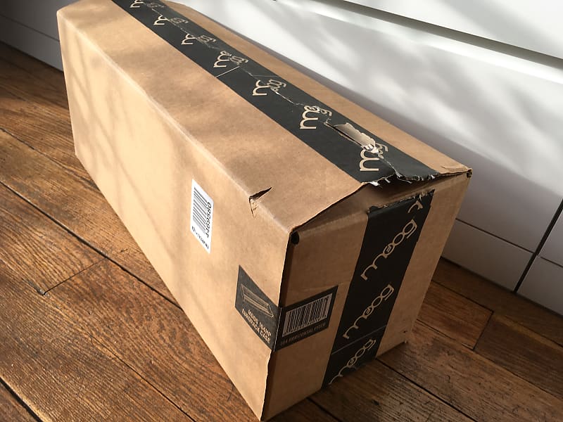 Moog 104 HP Eurorack Case Tiptop Audio uZeus Power Bundle