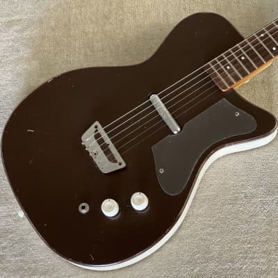 1960 USA Silvertone by Danelectro 1304 Wish Book Brown Gold