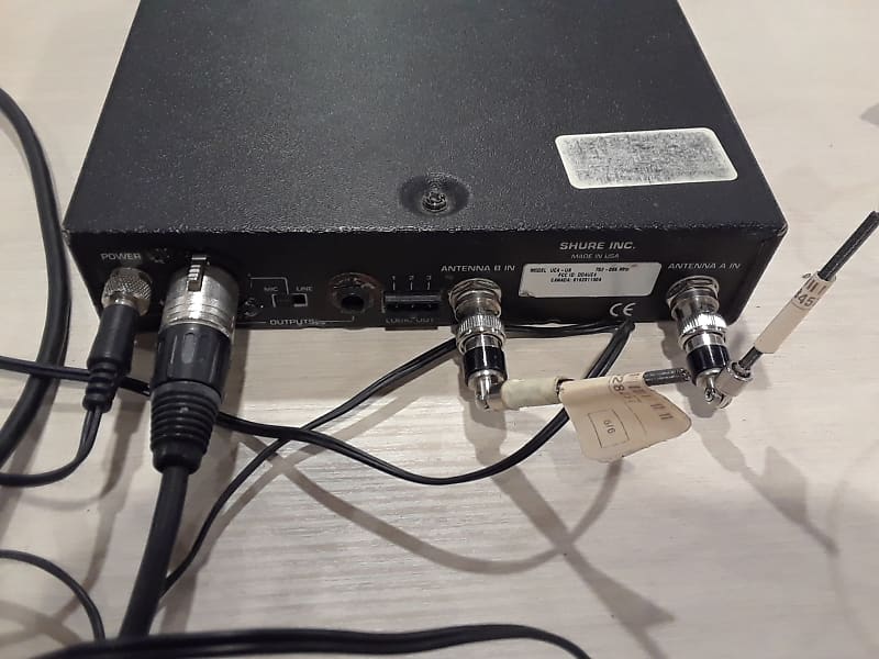 Wireless System Shure UC4UA for Strings, Wind or Brass Reverb