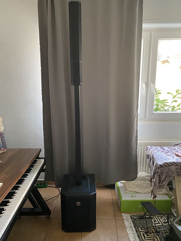 Electro-Voice Evolve 30M Portable Powered Column Loudspeaker System 2020 - Present - Black image 1