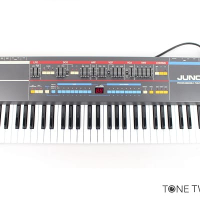 Roland Juno-106 *RESTORED Classic 80s Synthesizer synthwave VINTAGE SYNTH DEALER