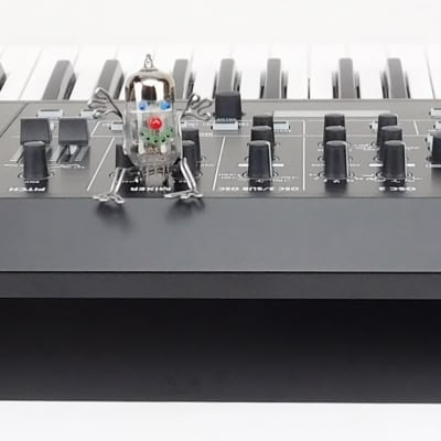 Roland System-8 Synthesizer Keyboard + Holz Leisten + Neuwertig + 2Jahre Garantie image 8