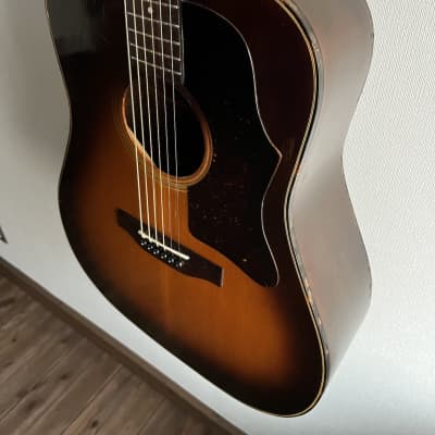 Gibson J-45 Deluxe 1974-75 image 6