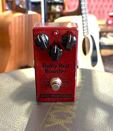 Mad Professor Ruby Red Booster - YouTube