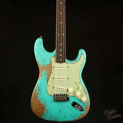 Fender Custom Shop Limited Edition '60 Dual-Mag II Stratocaster® Super Heavy Relic® RW - Aged Sea Foam Green image 3