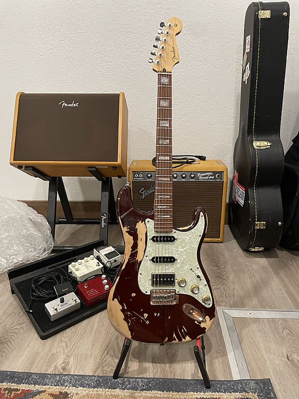 Upgraded! - Squier Classic Vibe '70s Stratocaster HSS with Laurel Fretboard 2019 - Present - Walnut image 1