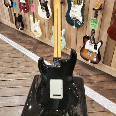 Fender American Professional II Stratocaster Maple Fingerboard, Black image 13
