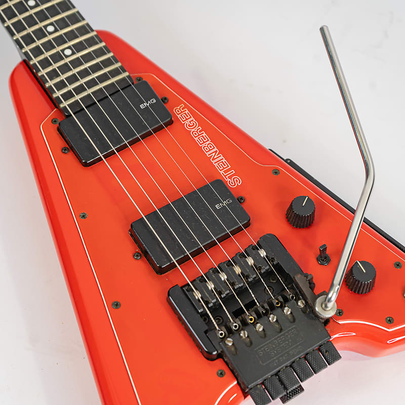 steinberger type　アリアプロ２　 PU:EMG85 AriaProIIからEMG搭載のエレキギター2種が発売！