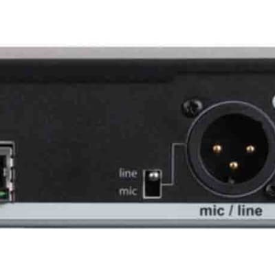 Shure ULXD4-G50 Digital Wireless Receiver - G50 (470-534MHz) image 2