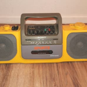 Vtg Sony Sports CFS-905 Radio Cassette-Corder yellow stereo