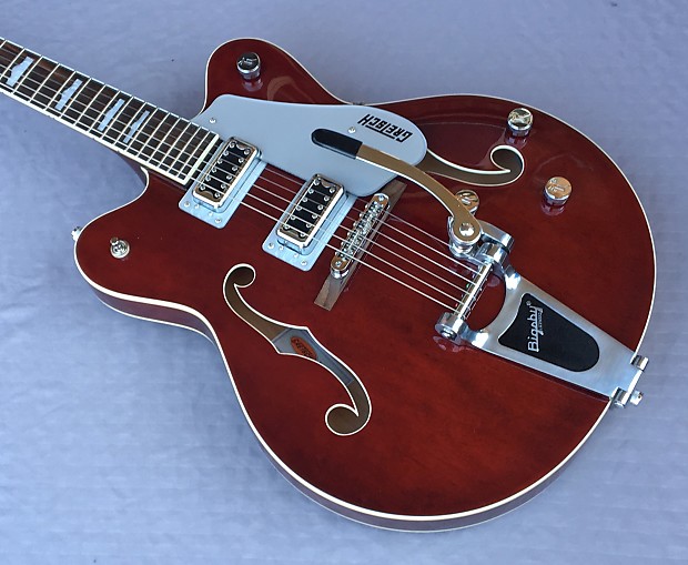 Gretsch Guitars G5422TDC Electromatic Hollowbody Guitar In Walnut Stain