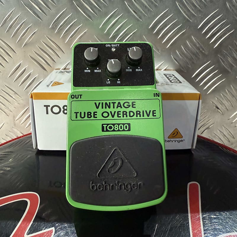 Behringer TO800 Vintage Tube Overdrive