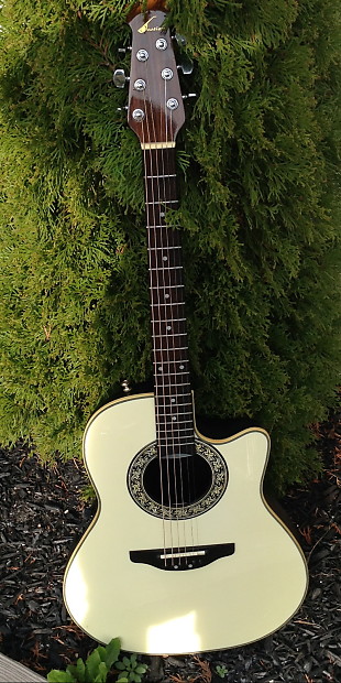 Ovation Guitar 3862 Pinnacle (re-named Balladeer)Cream rare Made