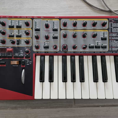 Nord Lead 2 NEGOTIABLE