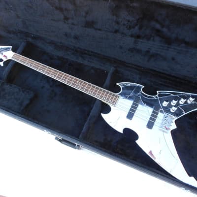 Silvertone Apocalypse Paul Stanley Cracked Mirror - Kiss Bass | Reverb