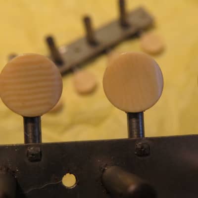 vintage 1800's early 1900's vintage mandolin tuners striped catalin/bone/ivory buttons image 8