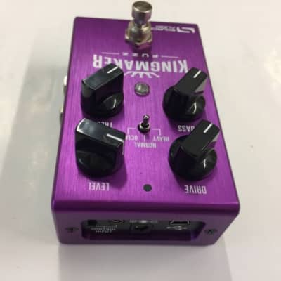 Source Audio Kingmaker Fuzz Pedal w/ Original box & paperwork image 3