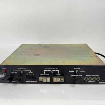Vintage Micmix Master Room Reverberation Comparison System