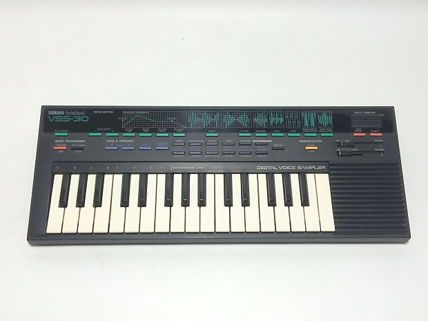 Yamaha PortaSound VSS-30 Digital Voice Sampling Keyboard