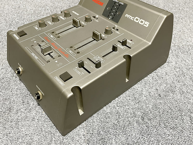 Vestax PMC005 vintage DJ mixer