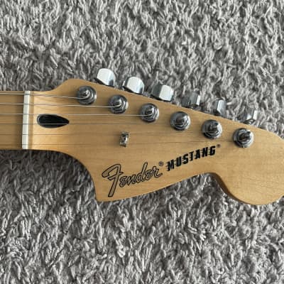 Fender Player Mustang 2021 MIM Sienna Sunburst 75th Anniversary Maple FB Guitar image 5