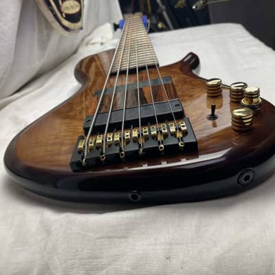 Brubaker KXB-6 Custom 6-string Bass | Reverb