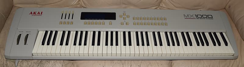 Akai MX-1000 Midi Master Keyboard Controller | Reverb