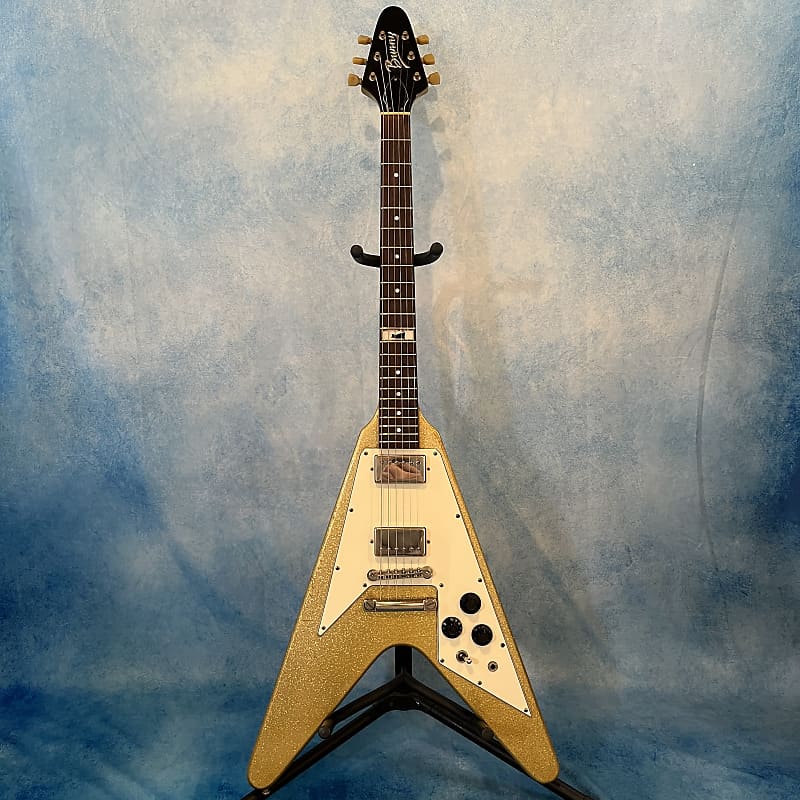 BURNY LV-115KK L'Arc-en-Ciel KENモデル