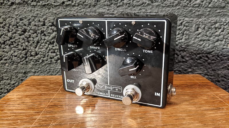 VHT AV-MV1 Melo-Verb Tremolo and Reverb Pedal