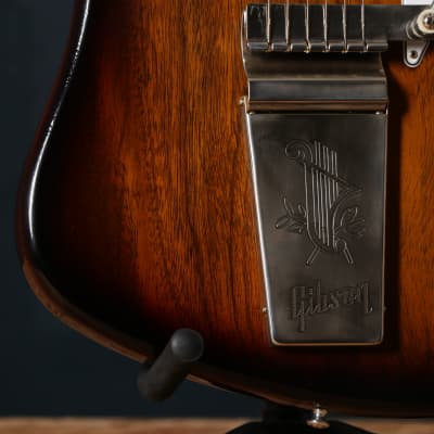 Gibson Custom 1965 Non-Reverse Firebird V With Maestro Vibrola Electric Guitar Vintage Sunburst (serial- 4533) image 2