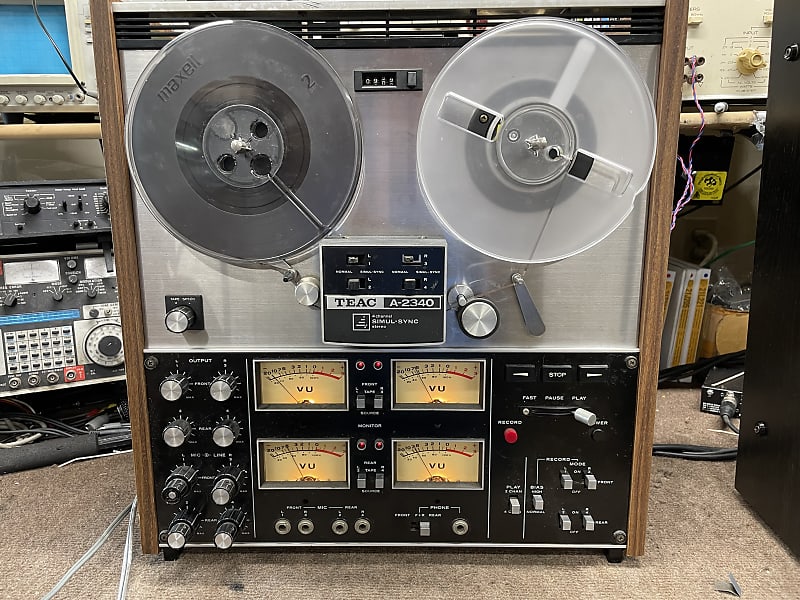 TEAC A-3440 1/4 4-Track Reel to Reel Tape Recorder 1970s - Silver