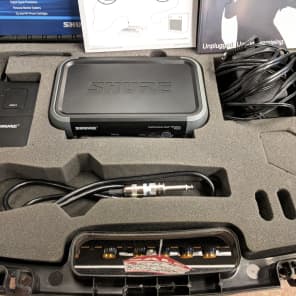 Shure PGX Wireless Instrument System: PGX4 Receiver PGX1