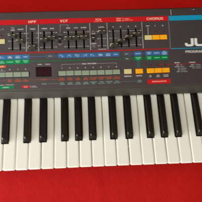 Roland Juno-106 61-Key Programmable Polyphonic Synthesizer 1984 - 1985 - Black image 3