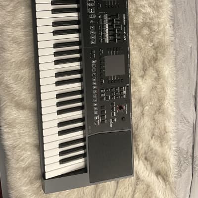 Roland E-A7 61-Key Arranger Keyboard
