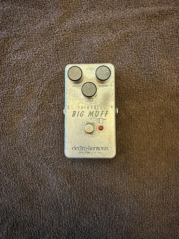 Electro-Harmonix Triangle Big Muff Pi