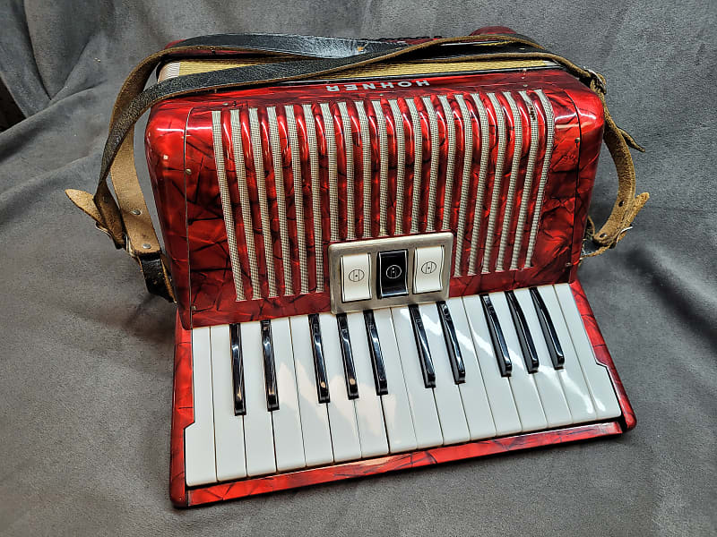Hohner Student VM Student Accordion MM 26 48 Red Reverb