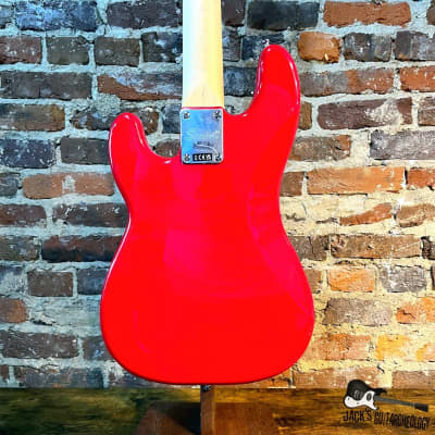 Squier Mini P-Bass Electric Bass (2020s - Red) image 8