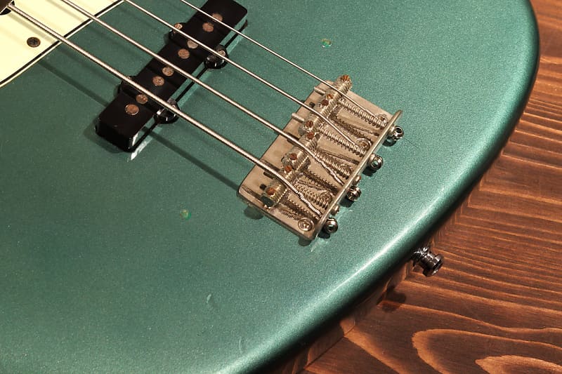 Bacchus “Begining of the New Tradition” Jazz Bass Japan