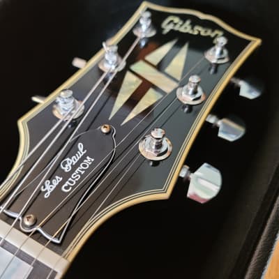 Gibson  Custom Adam Jones 1979V2 Les Paul Custom Silverburst Aged & Signed Murphy Lab Aged 2021 Silv image 9