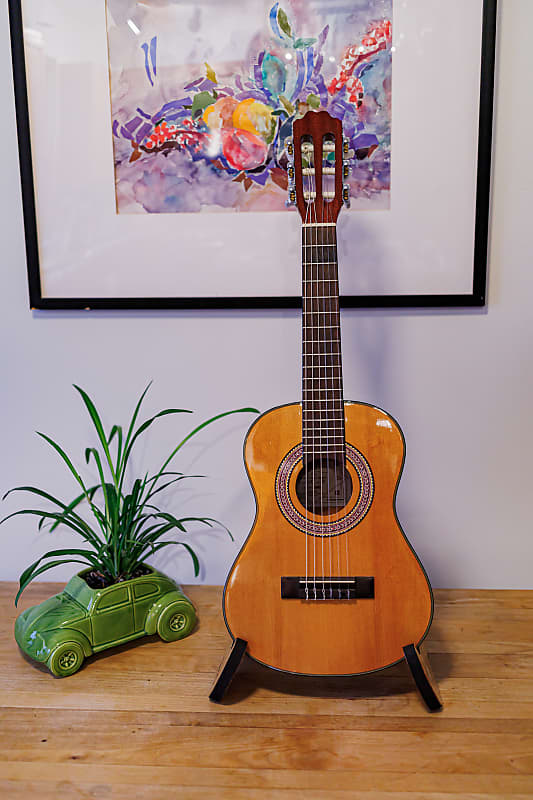 Amada A114 1/4 Size Classical Guitar image 1