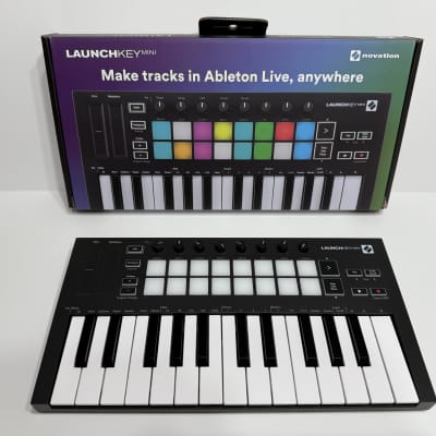Novation Launchkey Mini MKIII MIDI Keyboard Controller Black