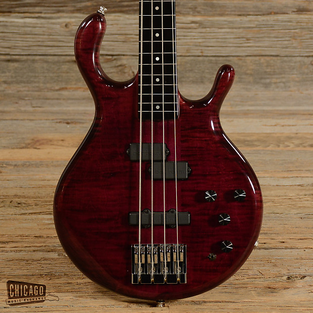 Pedulla Buzz 4 String Fretless Bass USED s868