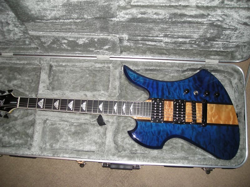 B.C. Rich NJ Classic Mockingbird 2007 Trans Blue, Suhr PU's B.C. Rich NJ Classic Mockingbird 2007 Trans Blue, Suhr PU's