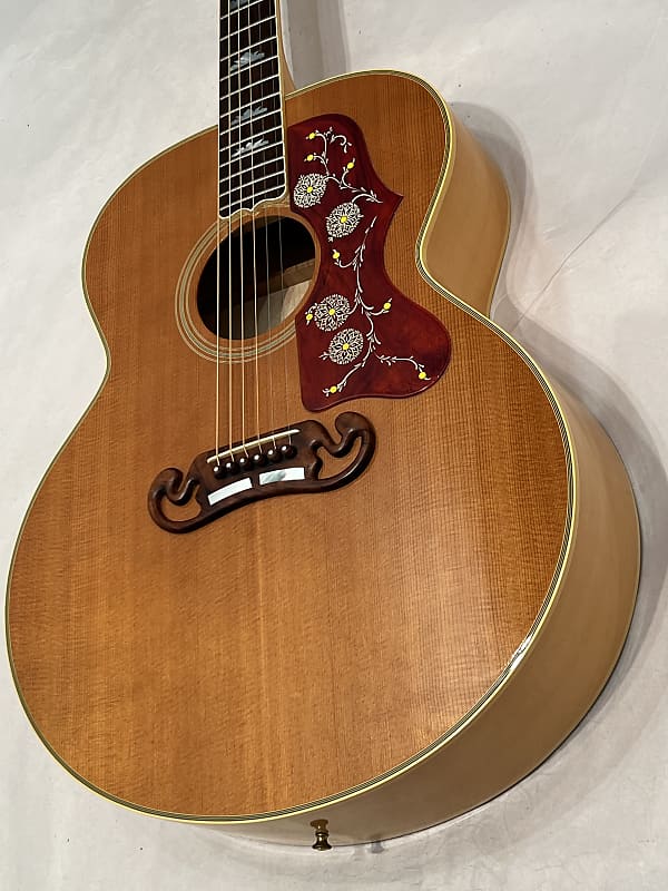 1987 Gibson J-200 Jumbo