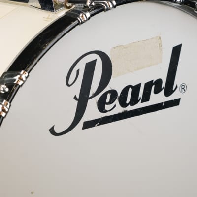 Used Pearl 22" Marching Bass Drum, White image 2