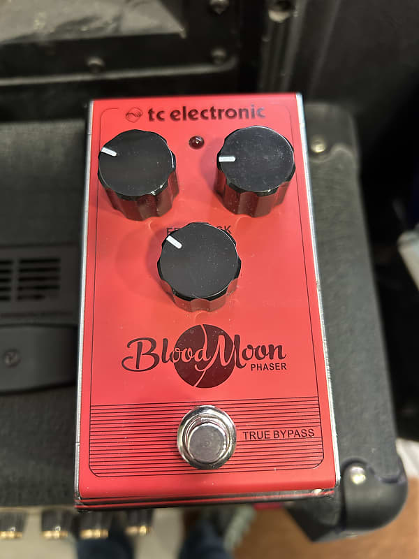 TC Electronic Blood Moon