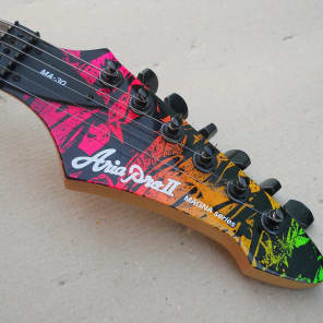 エレキギター　Aria pro Ⅱ　MAGNAシリーズ ARIA PRO II MAGNA SERIES MA-30 Electric Guitar Crimson Red